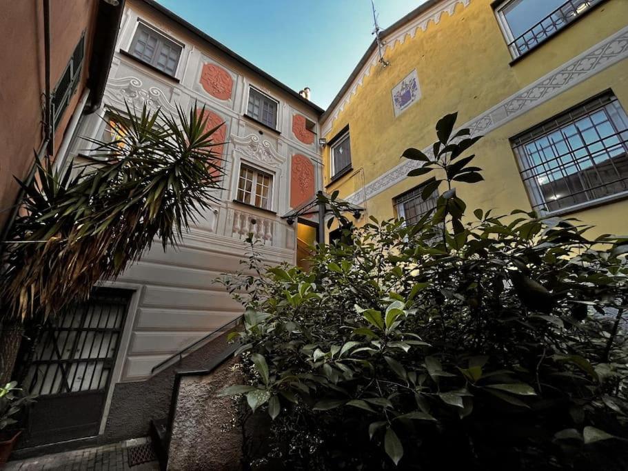 Pontedecimo Apartment